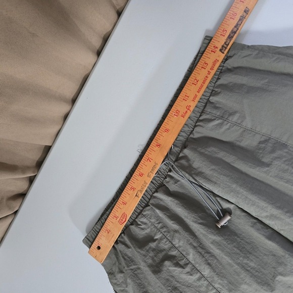 Wilo The Label Pants Womens Medium Gray Windbreaker Parachute Jogger Gorpcore - Picture 8 of 11